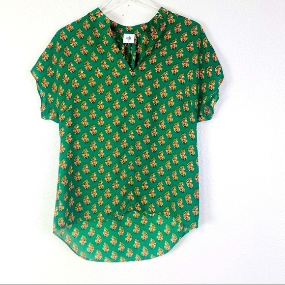 CAbi Stevie Green Floral Blouse Size XS - Picture 4 of 12